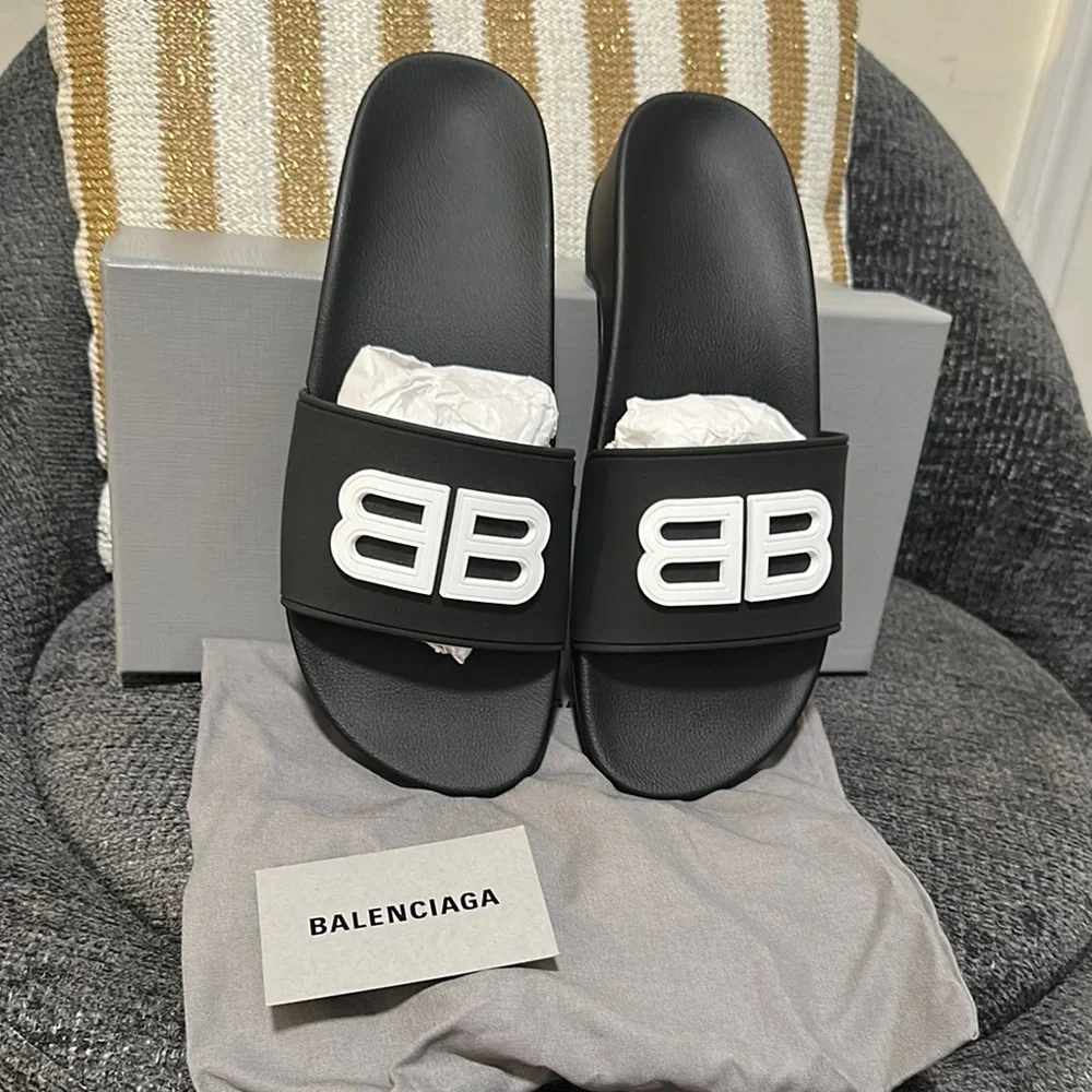 Balenciaga Black Slide Sandals with White Inset Label Sporty pool slide sandal main image 4